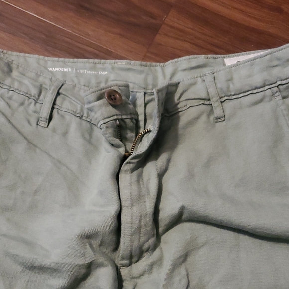 AG Adriano Goldschmied Light Green Flat Front Shorts - Picture 5 of 11